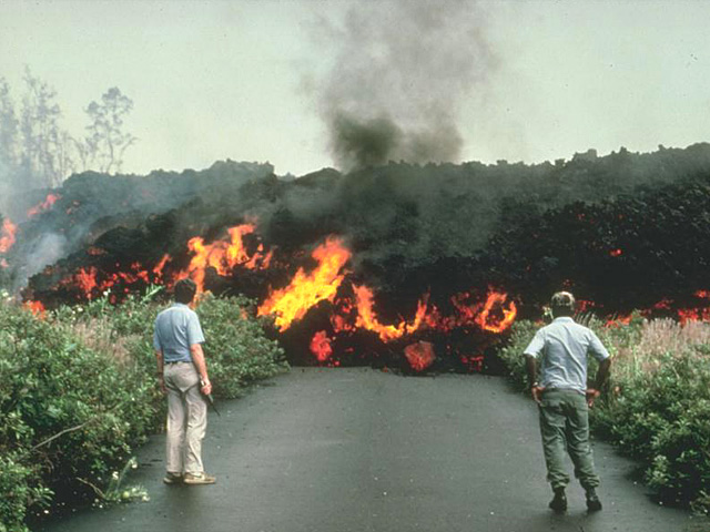 lava2 UK.jpg (117663 bytes)